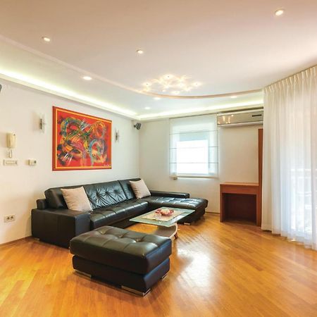 Cozy Apartment In Rijeka With Kitchen Dış mekan fotoğraf