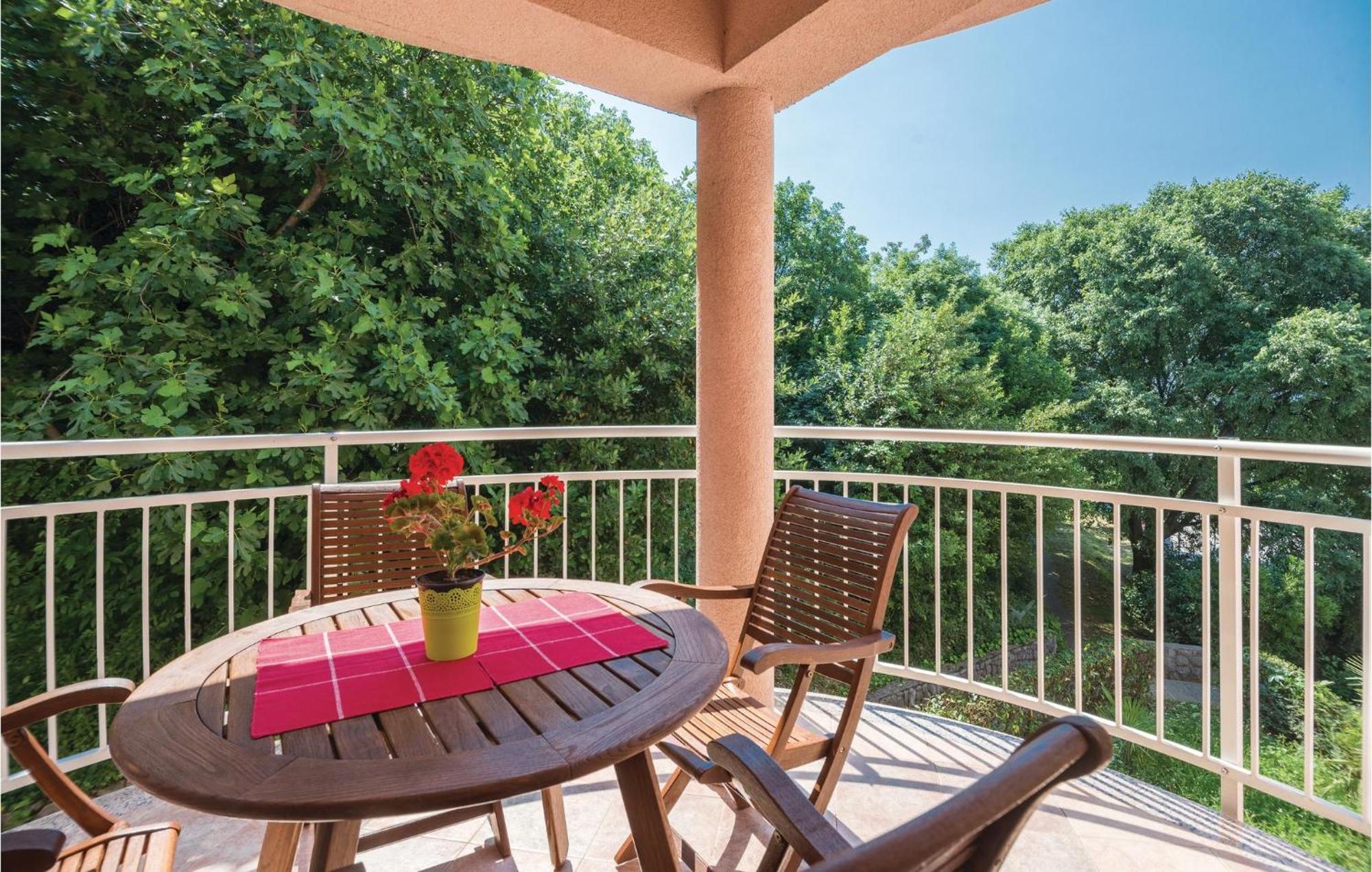 Cozy Apartment In Rijeka With Kitchen Dış mekan fotoğraf