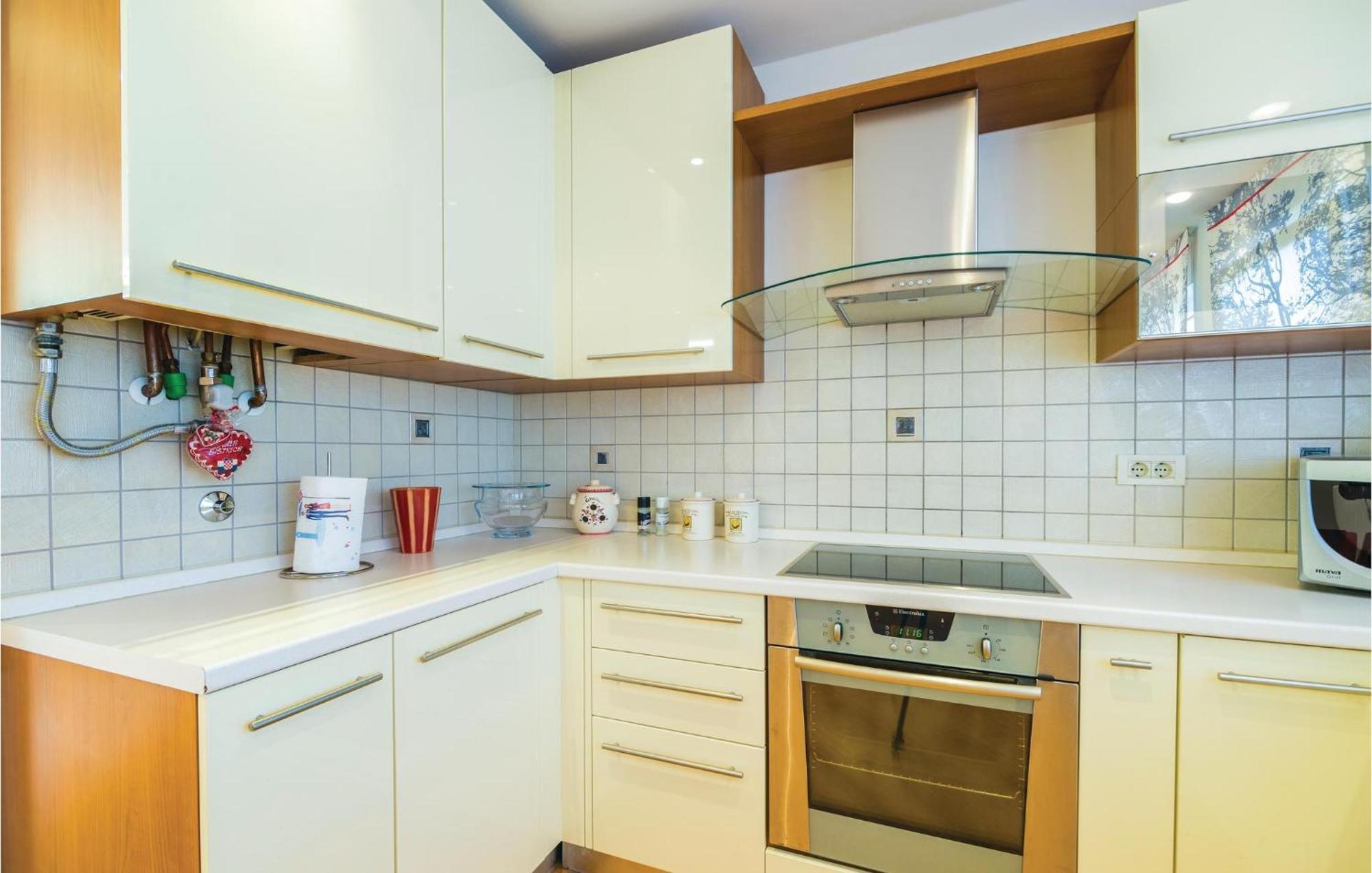 Cozy Apartment In Rijeka With Kitchen Dış mekan fotoğraf
